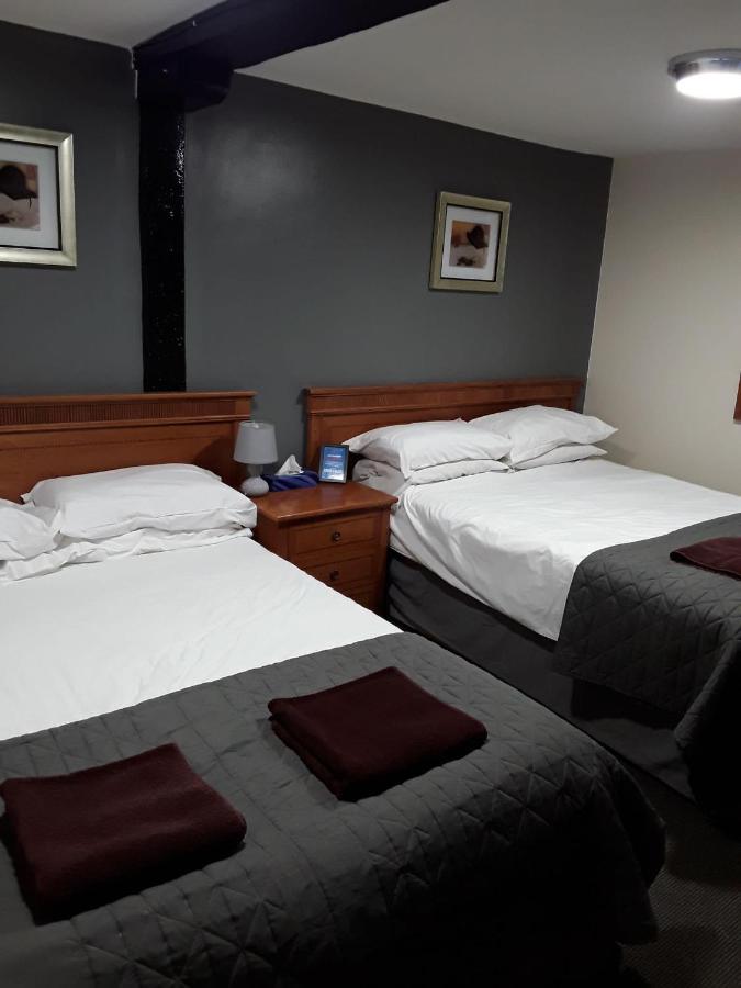 The Coach House At The Bull Inn Milton Keynes Exteriér fotografie
