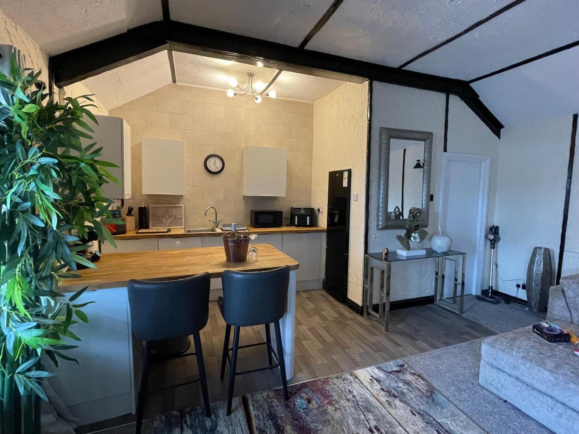 The Coach House At The Bull Inn Milton Keynes Exteriér fotografie